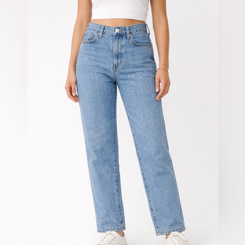 Aritzia Sun-deh High Rise Straight Leg Jeans | Light Wash | Size 0 | 90s/Y2K Ins